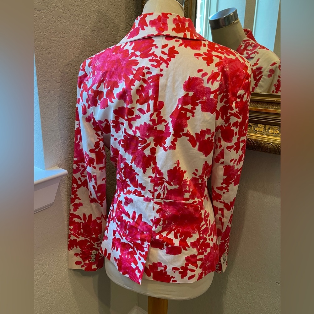 7th Avenue New York & Company Suiting Collection Magenta and Cream Floral Jacket - Picture 3 of 8